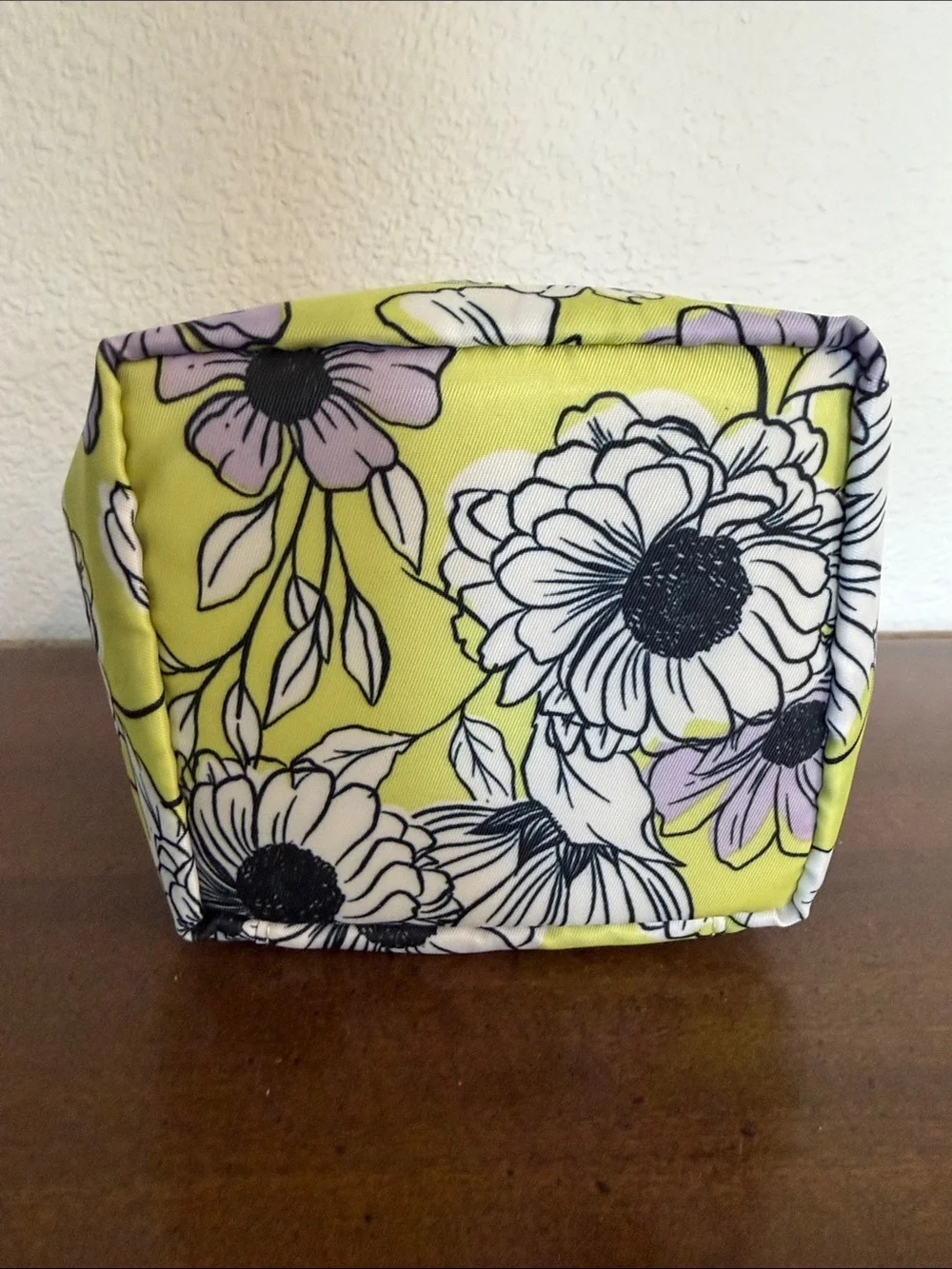 Lug Box Top Floral Zip Around Cosmetic Case Organizing Storage Pouch